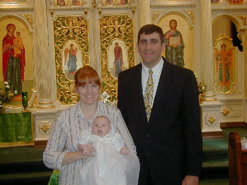 Anna with her mom and dad.